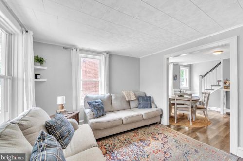 743 Walnut St, Limerick PA 19468-2421 exterior