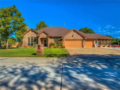 40 Shore Dr, Arcadia, OK 73007-7100