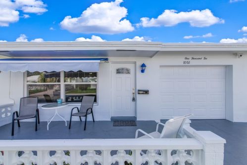 1002 3rd Way, Boynton Beach, FL 33426-4775
