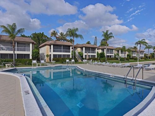 1155 Sandpiper St, Naples FL  34102-0539 exterior