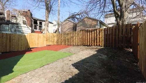 21 Terrace Ave, Mount Vernon NY  10550-1814 exterior