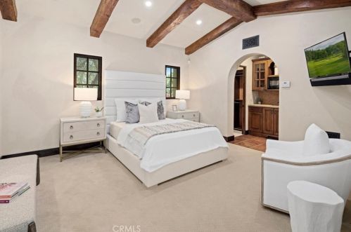 47 Echo Gln, Irvine CA  92603-0421 exterior