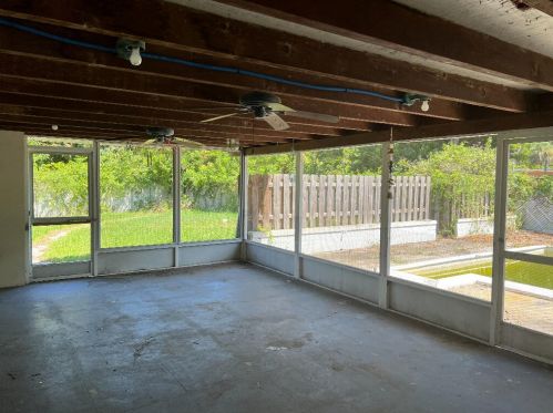 1133 Club Dr, Fort Pierce, FL 34982-3538