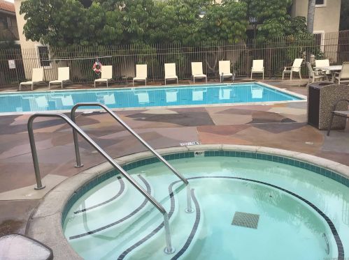 8221 Jade Coast Rd, San Diego, CA 92126-6451