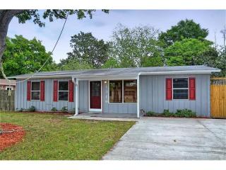 1319 Constantine St, Orlando, FL 32825-5305