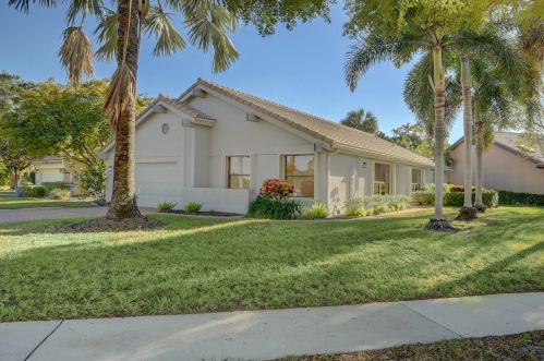 11104 Highland Cir, Boca Raton, FL 33428-2718