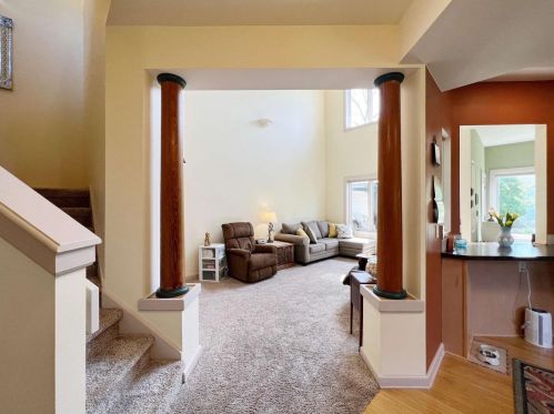 184 Old Pioneer Rd, Fond Du Lac, WI 54935-6148