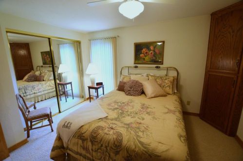 209 Trillium Cir, Green Bay WI  54313-4960 exterior