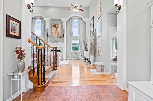 267 Arrowhead Ln, Eighty Four, PA 15330-2689
