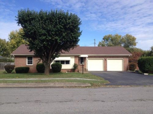 206 Gateway Ln, Hopkinsville, KY 42240-3806