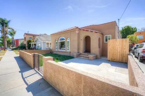 239 Loma Ave, Long Beach, CA 90803-6015