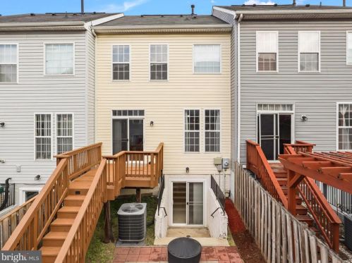 2217 William Harris Way, Woodbridge VA  22191-6381 exterior