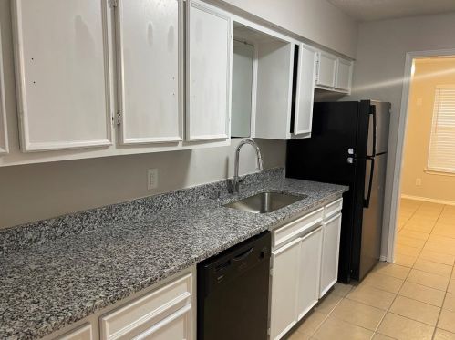 1410 7th St, Irving, TX 75060-3749