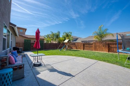 1253 Sweet Briar Dr, Grayson CA  95363-8331 exterior