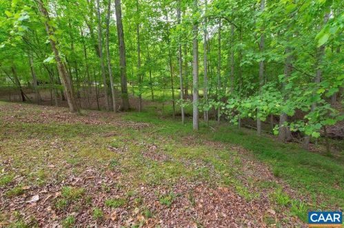 79 Ponderosa Ln, Bybee VA  22963-2405 exterior