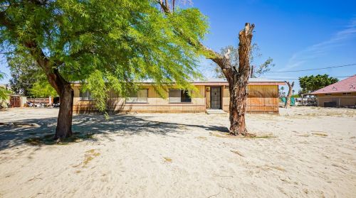 38284 Rancho Los Coyotes Dr, Indio, CA 92203-9403