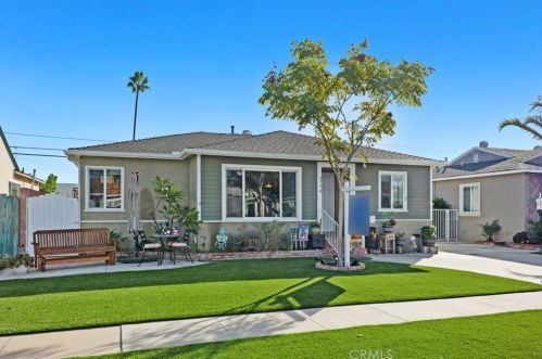 3770 Snowden Ave, Long Beach, CA 90808-2225