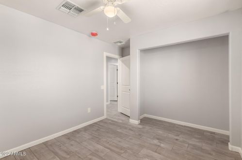 953 Cocopah St, Phoenix AZ  85007-4118 exterior