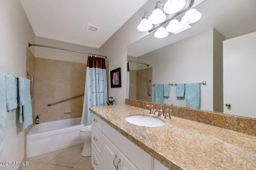 7613 Plz Ave, Scottsdale AZ 85250-6711 exterior