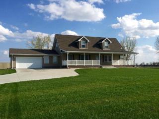 7037 Schultz Rd, Alda, NE 68810-9767