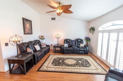 8023 Kaitlin Cir, Lakeland FL 33810-5147 exterior