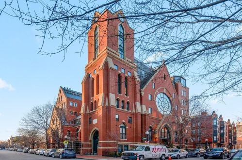 2 Clarendon St, Boston MA exterior