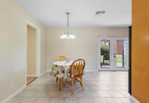 3549 Taconic Dr, West Palm Beach FL  33406-4916 exterior