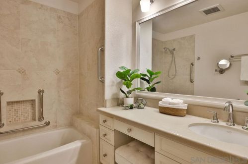 4266 Cartulina Rd, San Diego CA 92124-2102 exterior