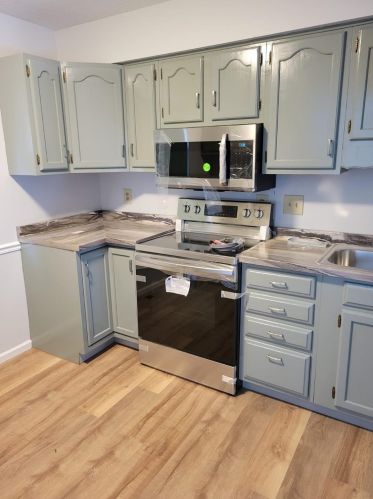 1568 Forester Dr, Cincinnati OH 45240-1035 exterior