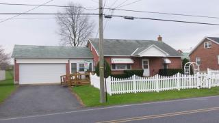 288 Gernants Church Rd, Dauberville, PA 19533-8609