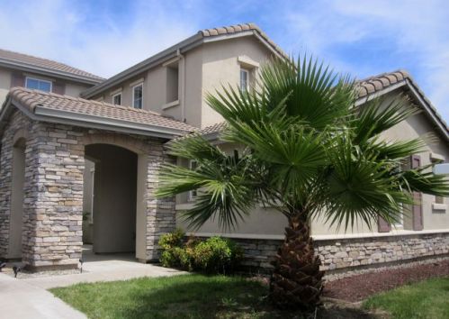 15868 Crescent Park Cir, Lathrop, CA 95330-8621