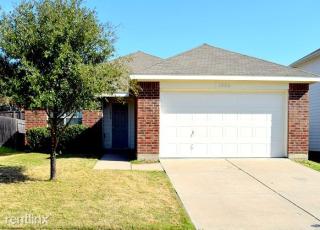 1058 Condor Dr, Grand Prairie TX  75051-3349 exterior
