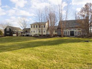 10 Boland Rd, West Woods, CT 06069-2209
