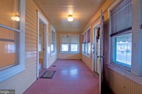 204 Harrington Ave, Harrington DE  19952-1118 exterior