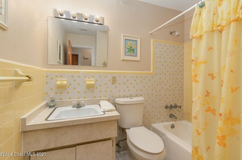 1570 Plum Ave, Merritt Island FL  32952-5850 exterior