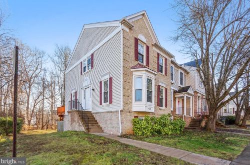 410 Harrogate Rd, Fredericksburg VA  22406-1149 exterior
