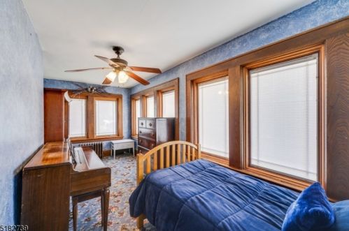 329 Park Ave, Nutley NJ  07110-2870 exterior