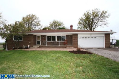 8205 56th St, Malcolm, NE 68402-9641