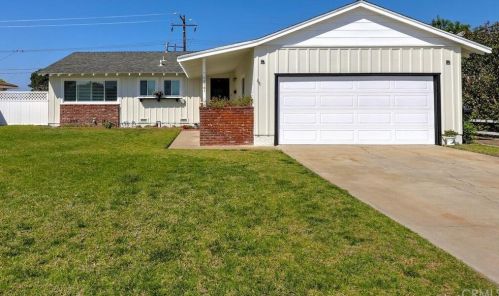 11181 Laurianne Ln, Garden Grove, CA 92841-1127