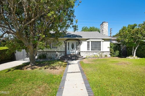 4567 Loma Vista Dr, La Canada, CA 91011-2132