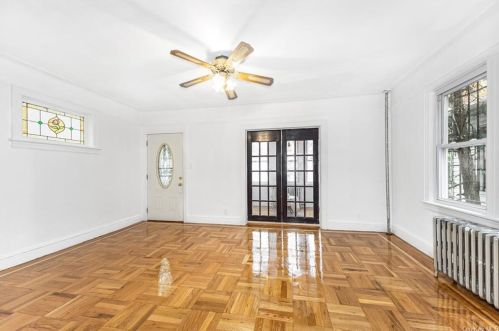 1118 Underhill Ave, Bronx, NY 10472-4804