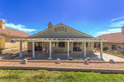 40804 Caballero Dr, Beaumont CA  92223-5590 exterior