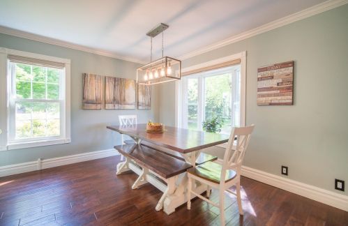 4948 Bayfield Dr, Waterford WI  53185-3376 exterior