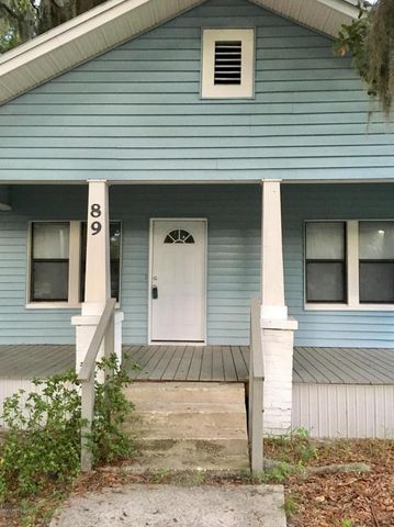 89 College St, Macclenny, FL 32063-2129