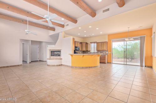 44811 12 St, Phoenix AZ 85086-8480 exterior