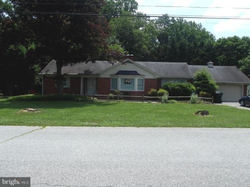 1665 Taylor Dr, Dover, DE 19901-5137