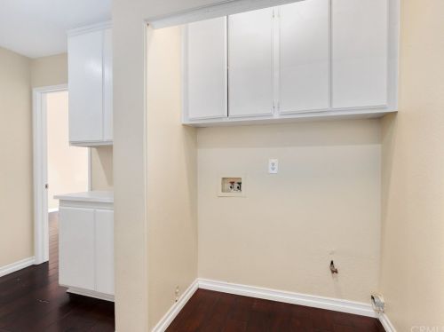 2752 Simi Hills Ln, Simi Valley CA  93063-2490 exterior