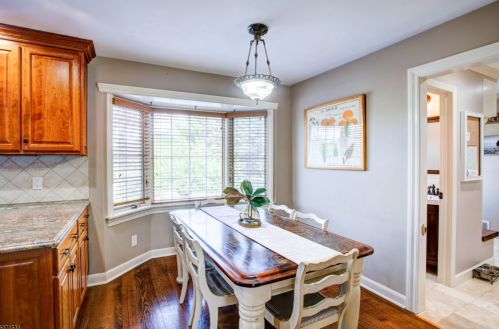 426 Buckhorn Dr, Belvidere NJ  07823-2707 exterior