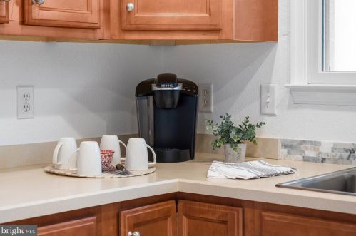 11476 Sand Cove Rd, Selbyville DE  19975-3730 exterior