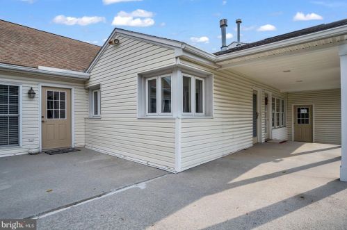 19 Skyport Rd, Navy Sup Dpt PA  17050-2329 exterior